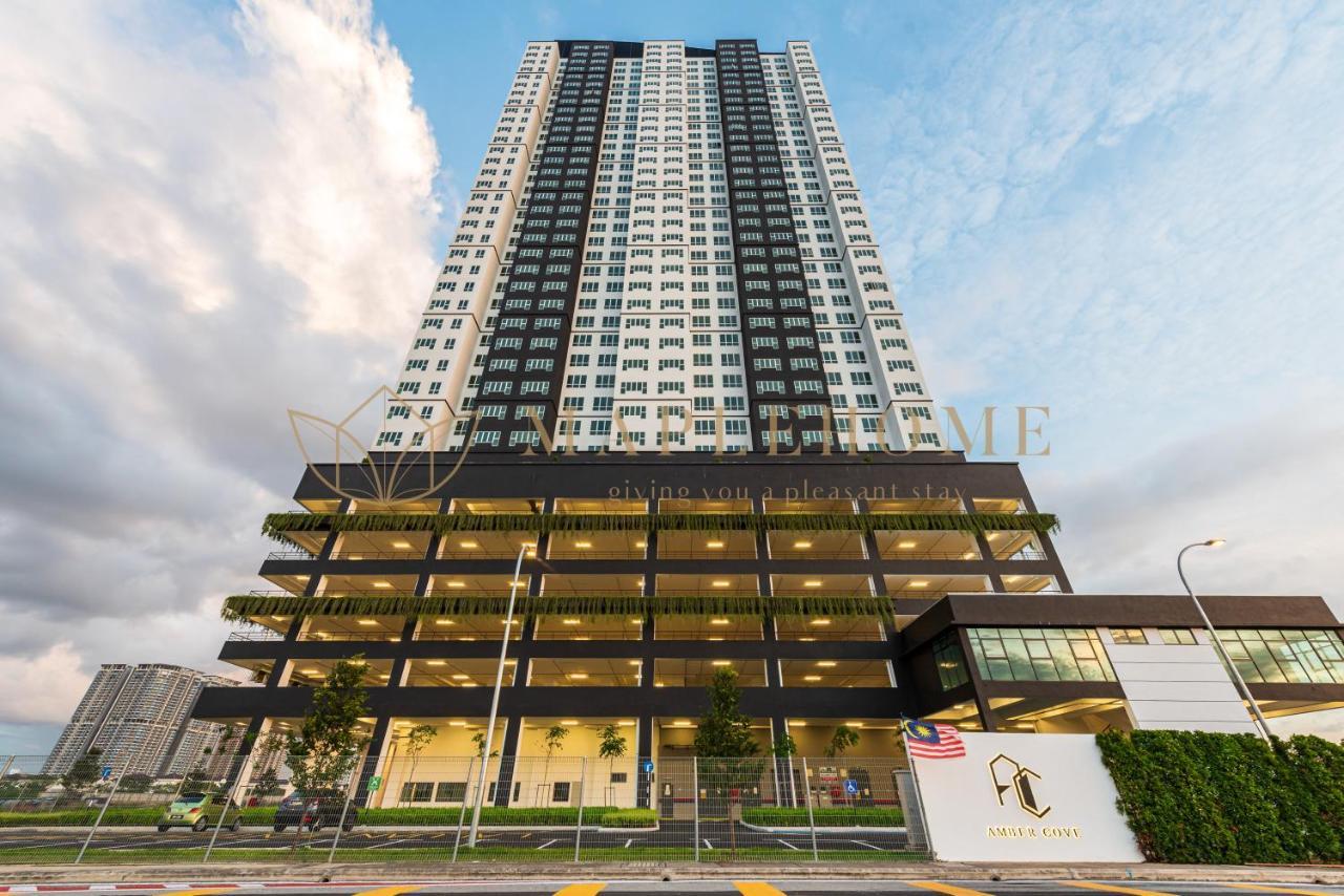 Amber Cove Premier Suites Melaka Экстерьер фото